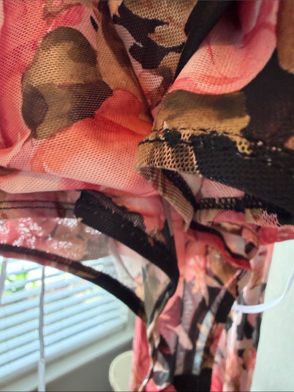 Lulu Floral Ruched Waist Bodysuit Size Small NWT - Picture 11 of 11